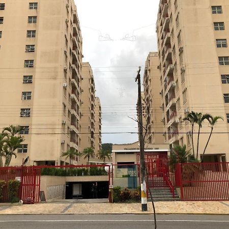 Apartamento Enseada Гуаружа Екстер'єр фото