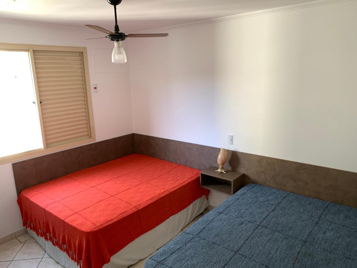 Apartamento Enseada Гуаружа Екстер'єр фото